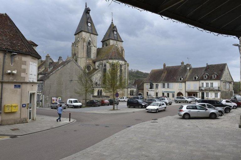 Gite De La Gare Varzy Esterno foto
